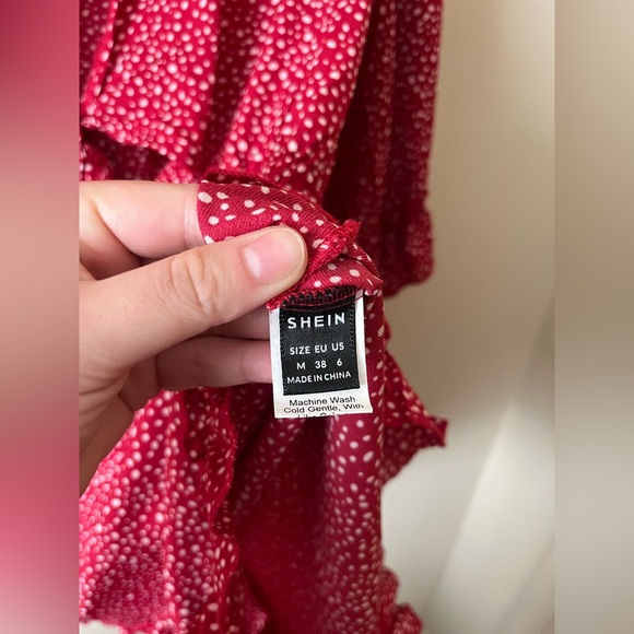 Shein Ruffled Keyhole Tie Romper - Picture 4 of 6